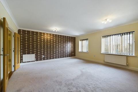 2 bedroom flat for sale, Manor Road,Solihull,B91 2BL