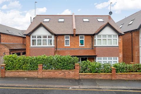 Fairdene Road, Coulsdon CR5