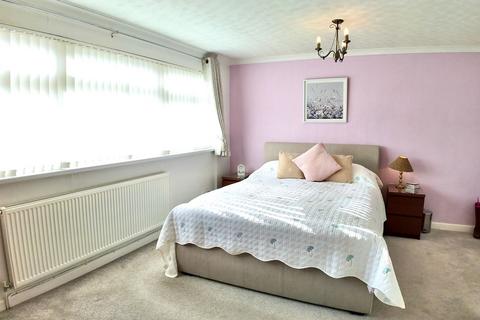 4 bedroom detached house for sale, Forest Hill, Pontllanfraith, NP12