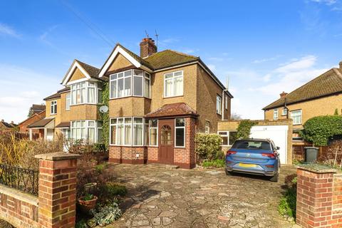 3 bedroom semi-detached house for sale, Winton Drive, Croxley Green, WD3
