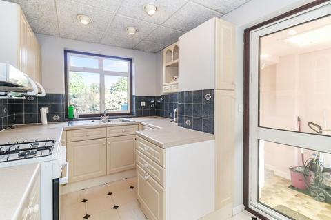 3 bedroom semi-detached house for sale, Winton Drive, Croxley Green, WD3