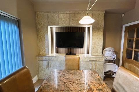 undefined, Charlemont Avenue, West Bromwich B71