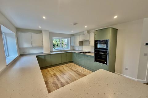 undefined, Twitten End, North Street, Storrington, RH20