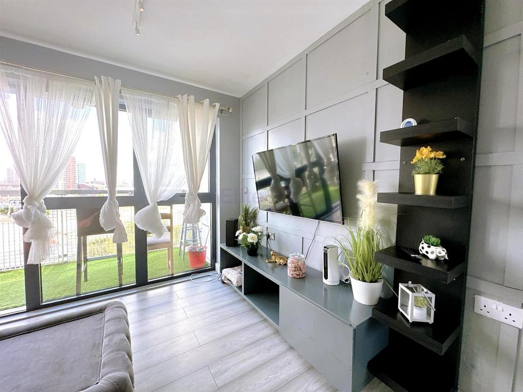 Lounge/Diner