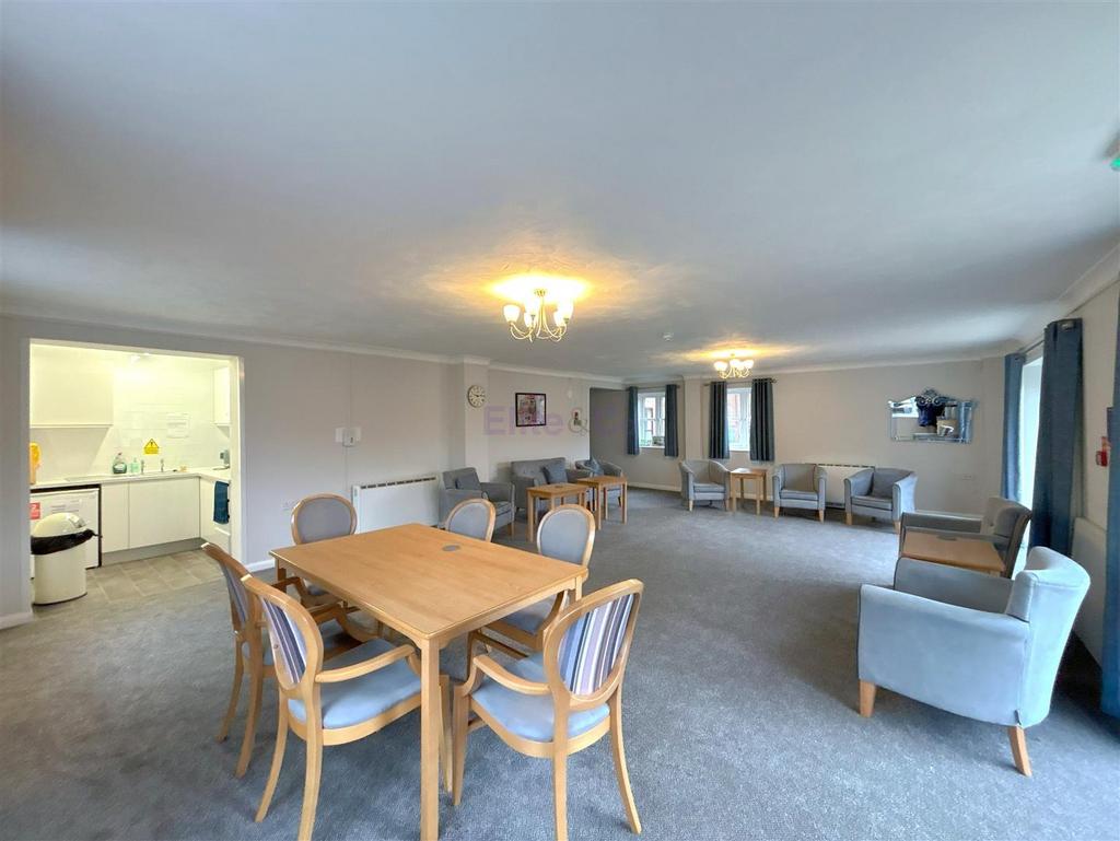 Communal Lounge