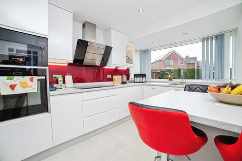 3 bedroom detached house for sale, Aylesham Avenue, Nottingham NG5
