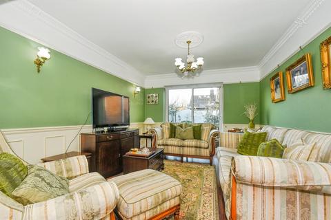undefined, Windsor Road, Swindon