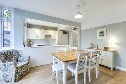 3 bedroom detached house for sale, Old Road, Farsley, Pudsey, West Yorkshire, LS28
