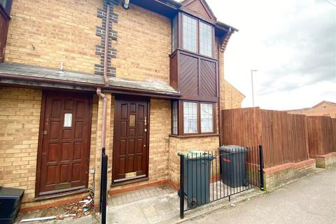 1 bedroom maisonette to rent, High Town Road, Luton, LU2