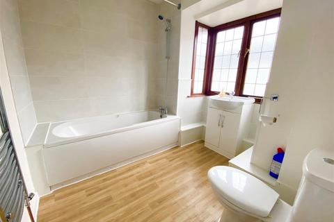 1 bedroom maisonette to rent, High Town Road, Luton, LU2