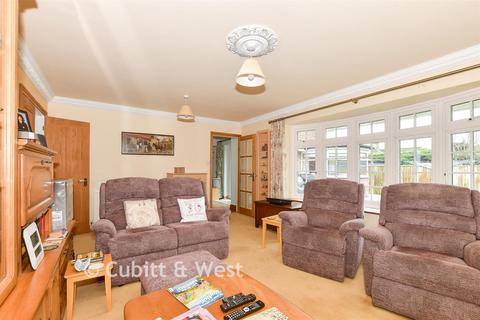 4 bedroom detached bungalow for sale, Ringles Cross, Uckfield TN22