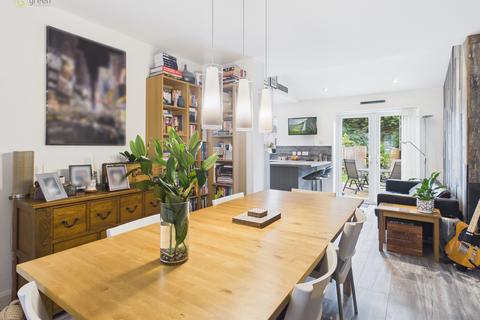 undefined, Roylesden Crescent, Sutton Coldfield, B73