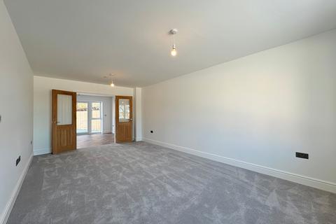 undefined, Blackberry Close, Great Barford, MK44