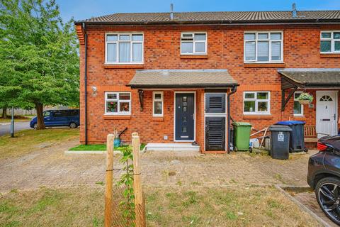 3 bedroom end of terrace house for sale, Broadcroft, Hemel Hempstead