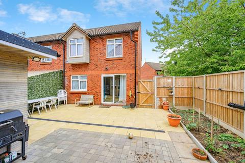 3 bedroom end of terrace house for sale, Broadcroft, Hemel Hempstead