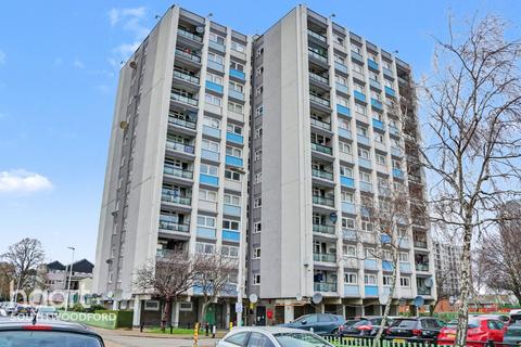 undefined, Navestock Crescent, Woodford Green