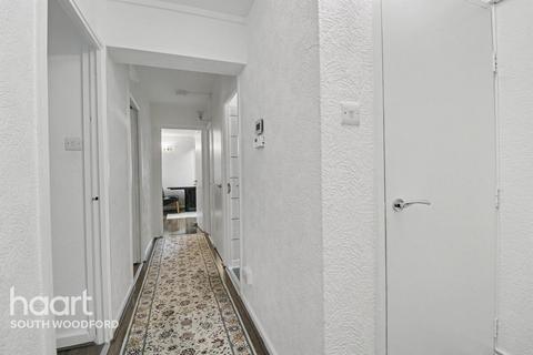 undefined, Navestock Crescent, Woodford Green