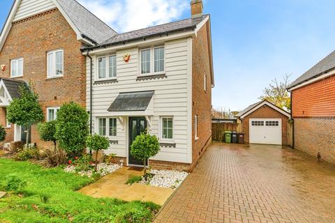 undefined, Kingfisher Drive, Crowborough
