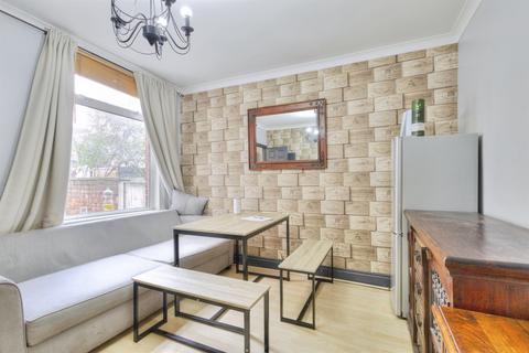 3 bedroom terraced house for sale, Muscott Street, NORTHAMPTON