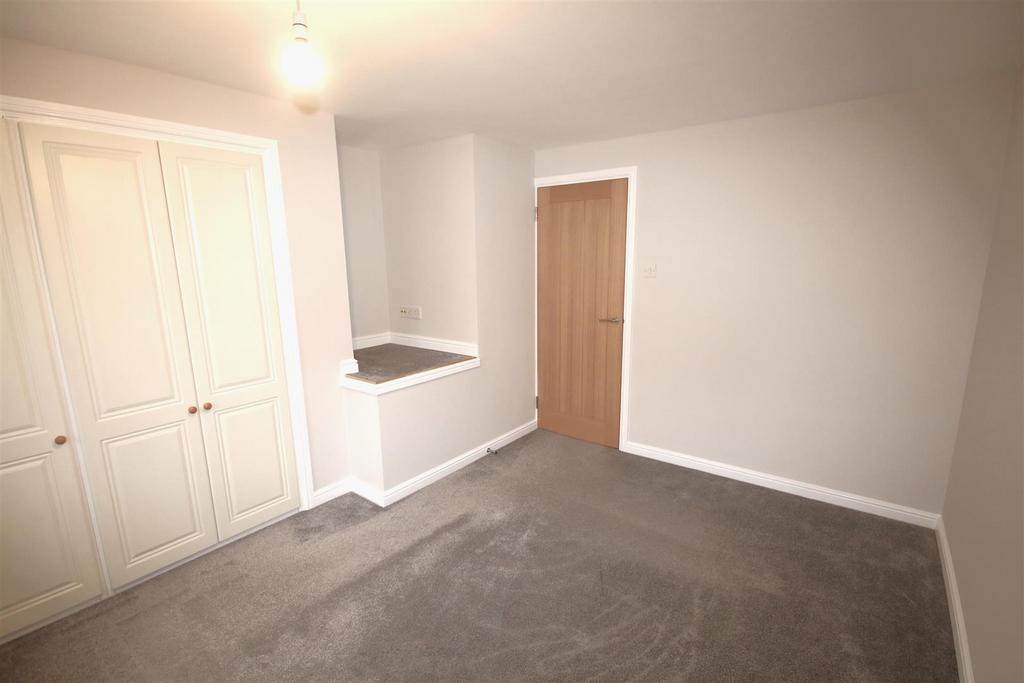 Bedroom 1 B.JPG