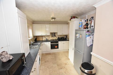 3 bedroom terraced house for sale, Queens Crescent, Chester CH2