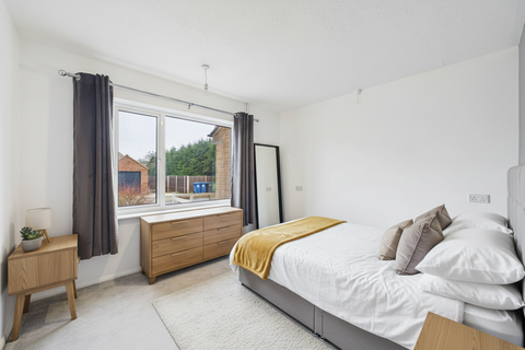 2 bedroom bungalow for sale, Hill Close, Huntingdon PE28