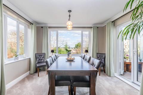 4 bedroom chalet for sale, Beeleigh Road, Maldon
