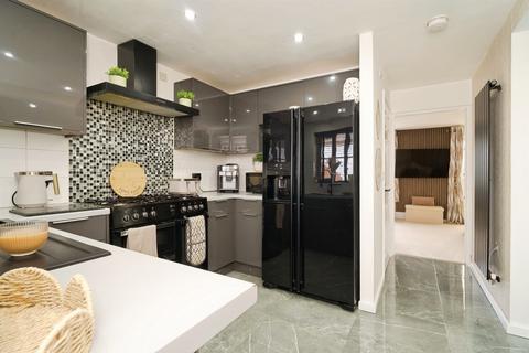 4 bedroom detached house for sale, Kestrel Drive, Mexborough