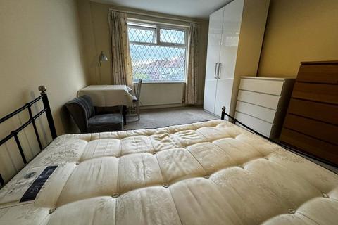 undefined, Jersey Road, Hounslow, TW5