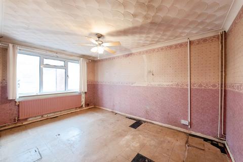 2 bedroom semi-detached bungalow for sale, Waterloo Close, Waterlooville