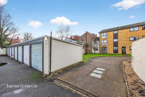 1 bedroom flat for sale, Wiltshire Road, Thornton Heath