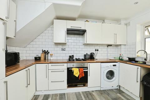 3 bedroom end of terrace house for sale, Byfield Court, Norwich