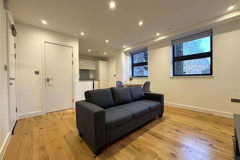 1 bedroom apartment to rent, Rockingham Road, Uxbridge UB8