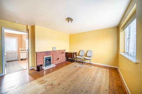 3 bedroom terraced house for sale, Woodlands, Overton, Basingstoke, RG25 3HW
