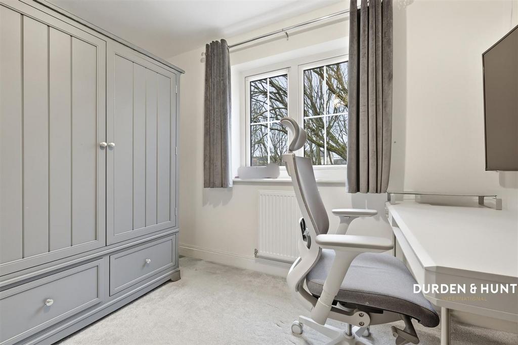Birnam Crescent