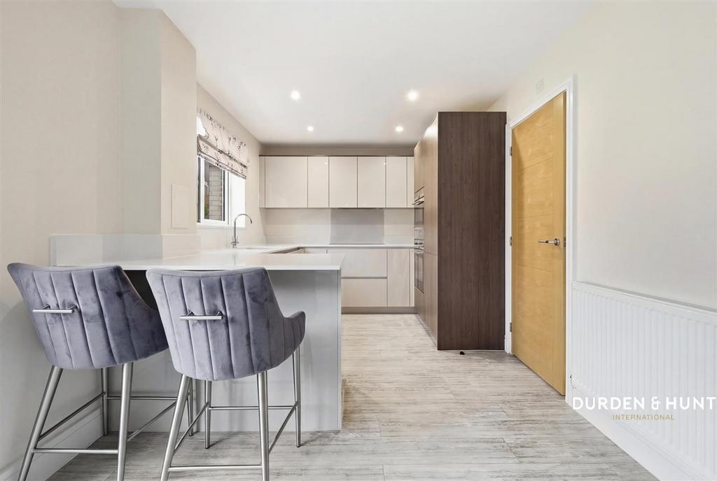 Birnam Crescent