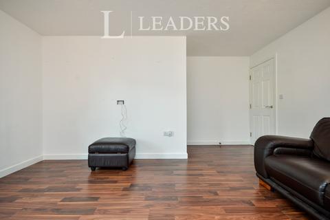 2 bedroom flat to rent, Sir Williams Court, 196 Hall Lane, M23