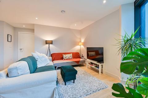 1 bedroom flat for sale, Churchyard Row, Kennington, London, SE11