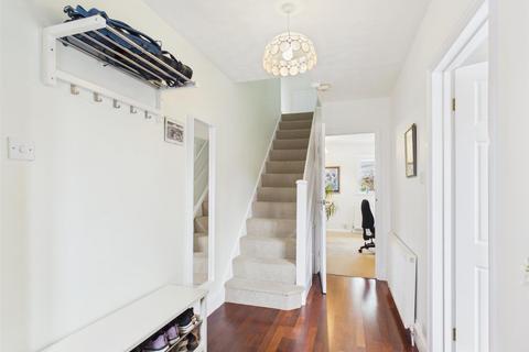 4 bedroom detached house for sale, Sutton Park Avenue, Colchester