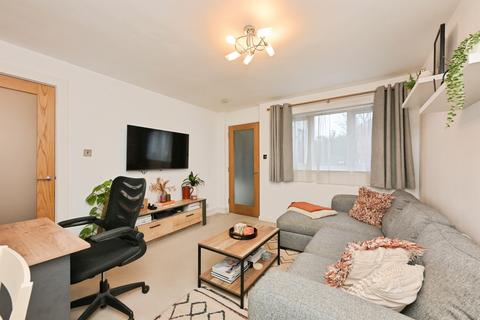 1 bedroom maisonette for sale, Willowmead, HERTFORD