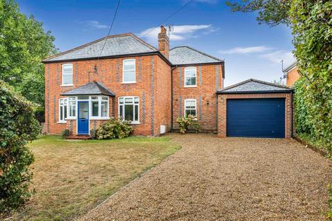 Woodlands Road, Reading RG4