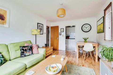 2 bedroom maisonette for sale, Thorney Leys, Witney