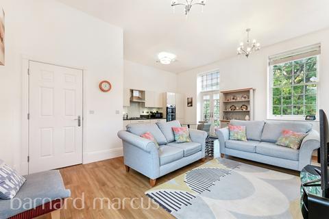 2 bedroom flat for sale, Glanville Way, Epsom