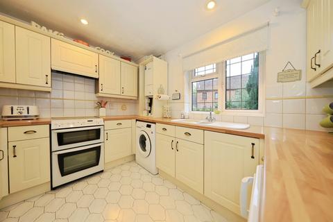 3 bedroom detached house for sale, The Avenue, Kidderminster