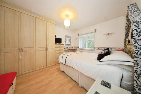 3 bedroom detached house for sale, The Avenue, Kidderminster