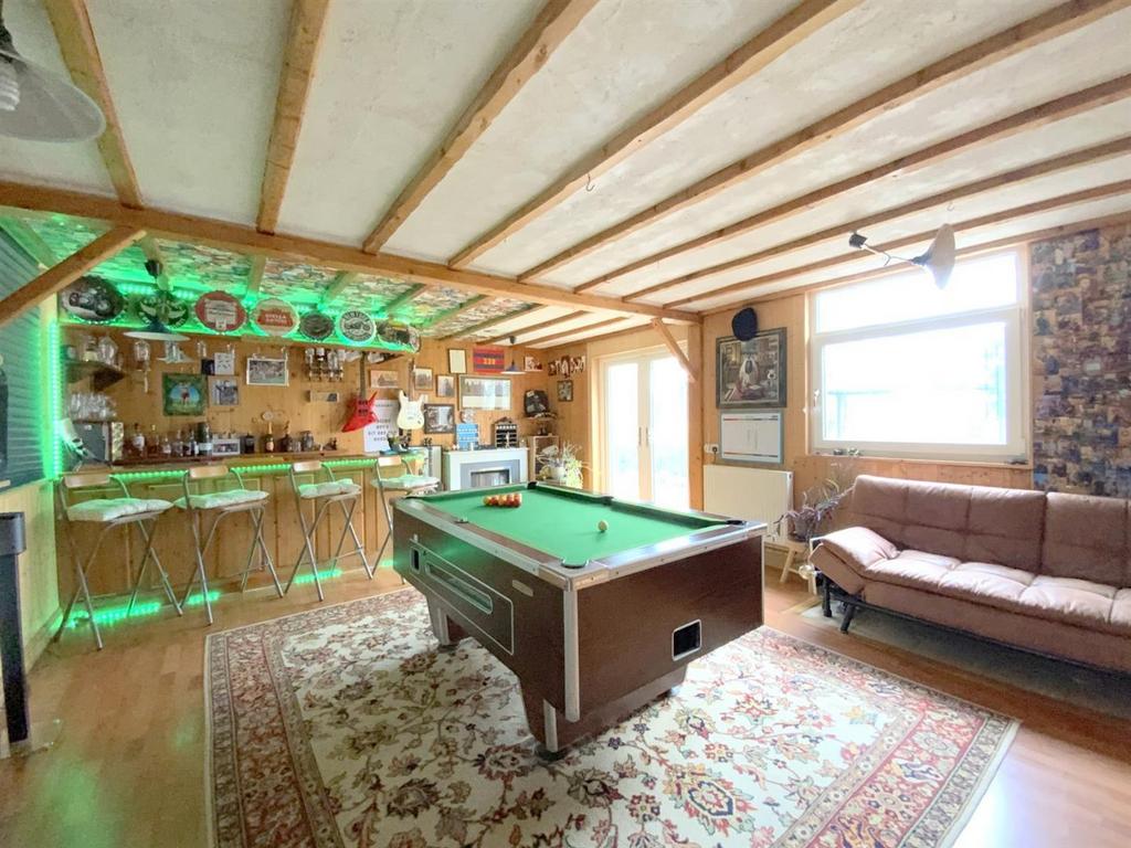 Games Room/Bar