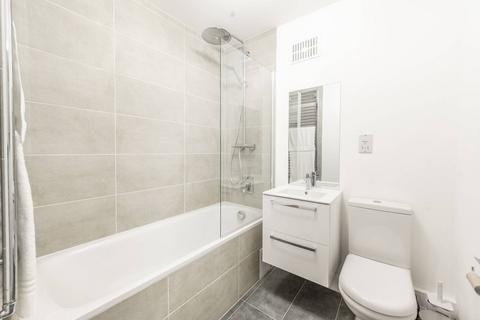 1 bedroom flat to rent, Elm Park House, Chelsea, London, SW10