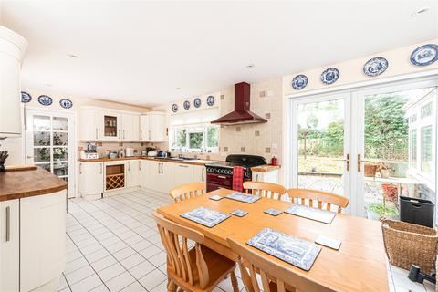 4 bedroom detached house for sale, March Meadow, Wavendon Gate, Milton Keynes, Buckinghamshire, MK7