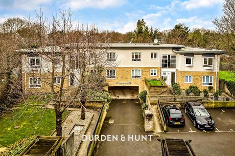 undefined, New Wanstead, Wanstead E11