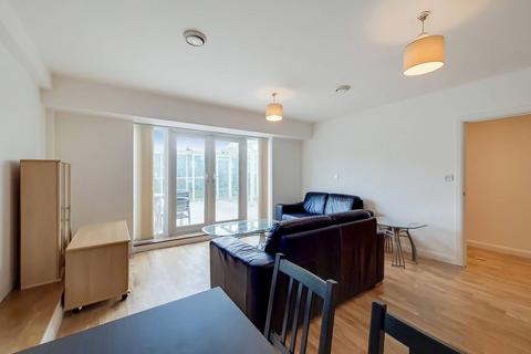 2 bedroom flat to rent, Greens End, Woolwich, London, SE18